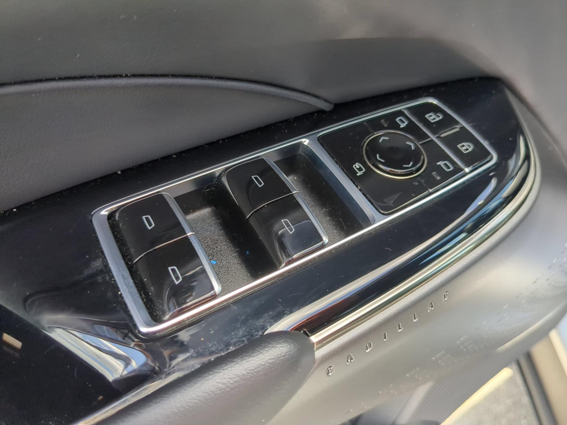 2024 Cadillac LYRIQ Luxury 1 - Photo 21