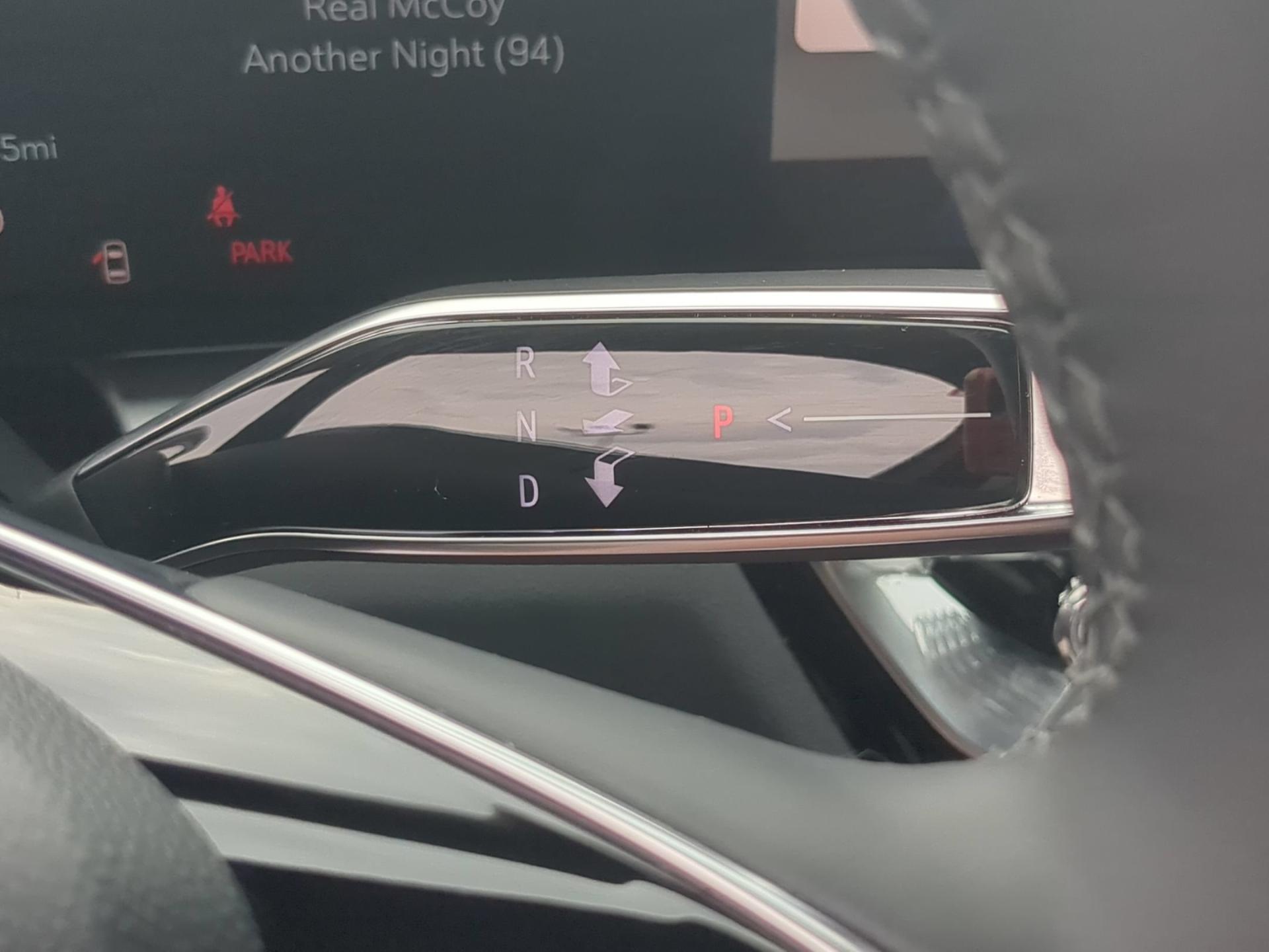 2024 Cadillac LYRIQ Luxury 2 - Photo 15