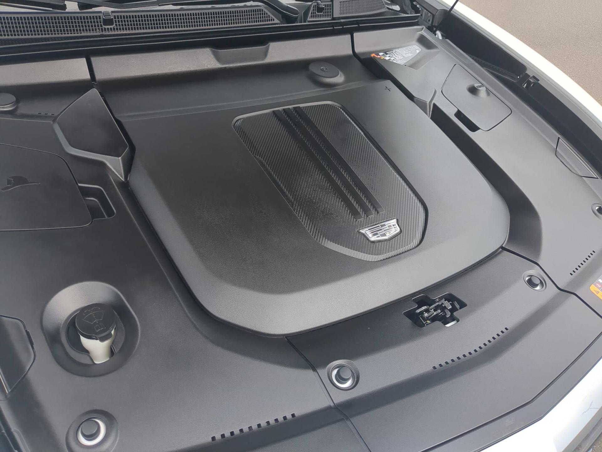 2024 Cadillac LYRIQ Luxury 2 - Photo 29