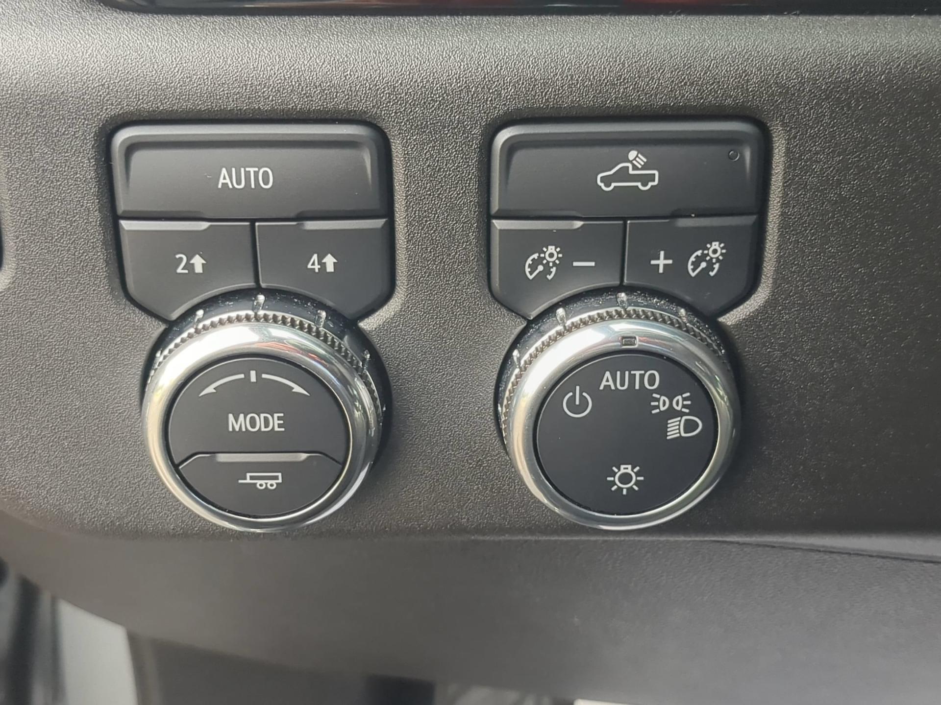 2024 GMC Sierra 1500 SLE - Photo 17