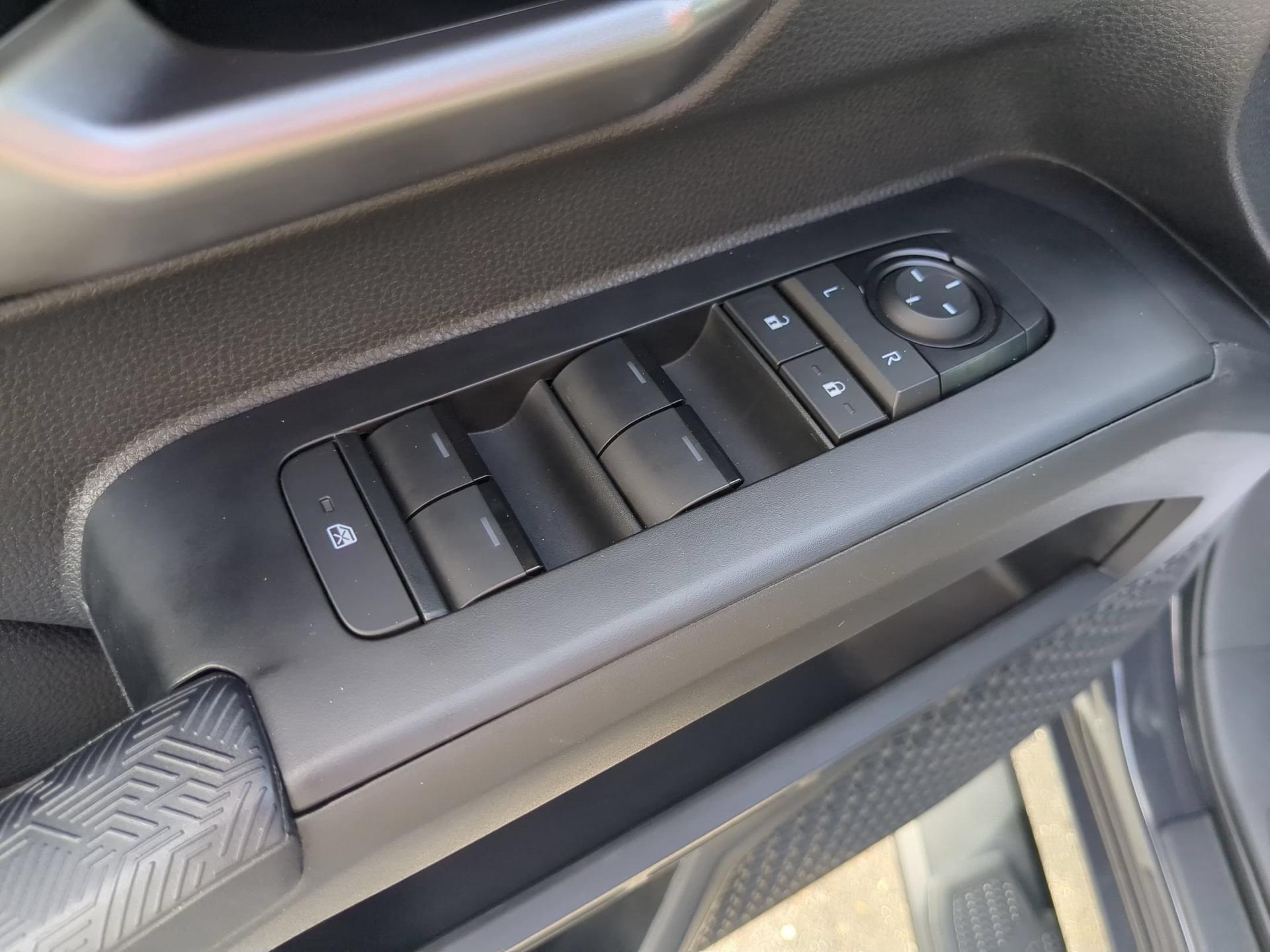 2024 Toyota Tacoma TRD Sport - Photo 20