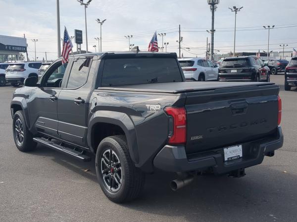2024 Toyota Tacoma TRD Sport - Photo 36