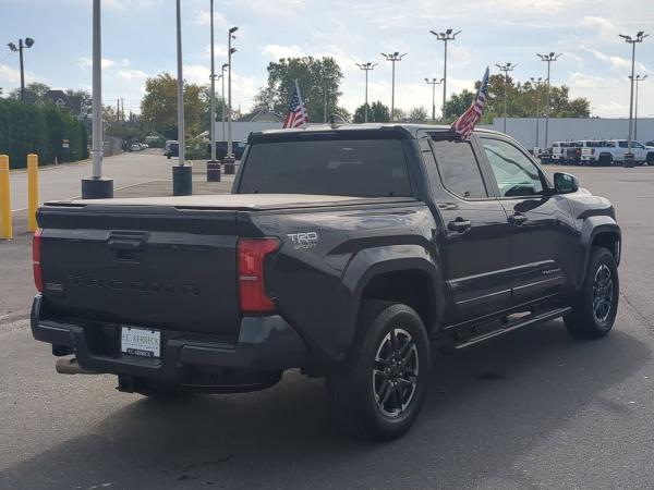 2024 Toyota Tacoma TRD Sport - Photo 38