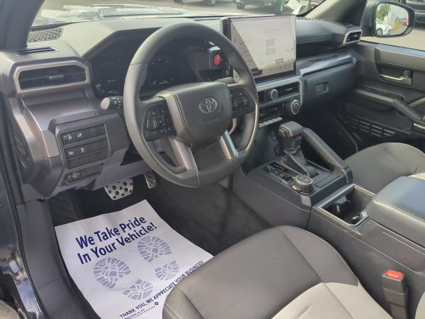 2024 Toyota Tacoma TRD Sport - Photo 40
