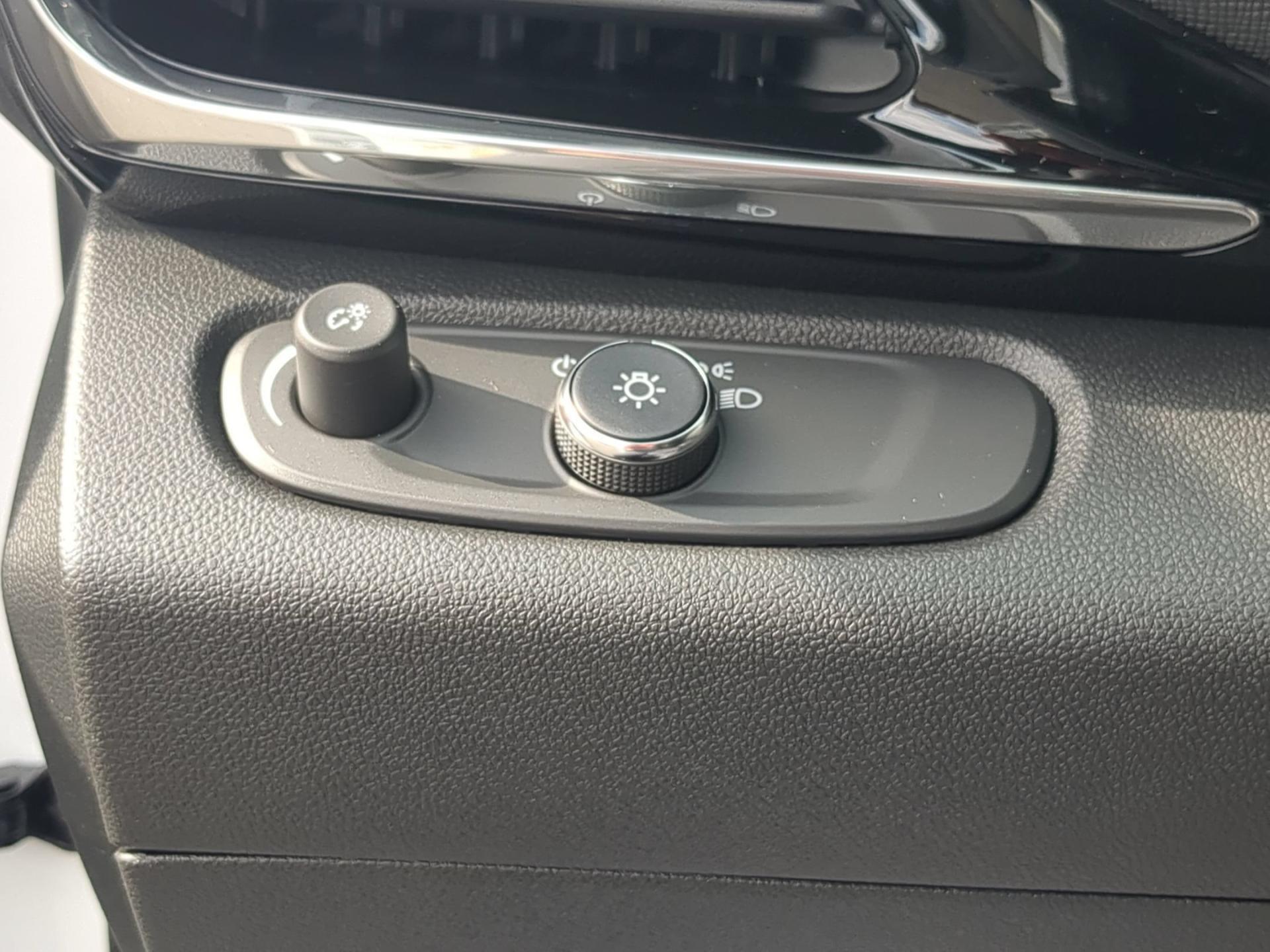 2026 Buick Envista Sport Touring - Photo 16