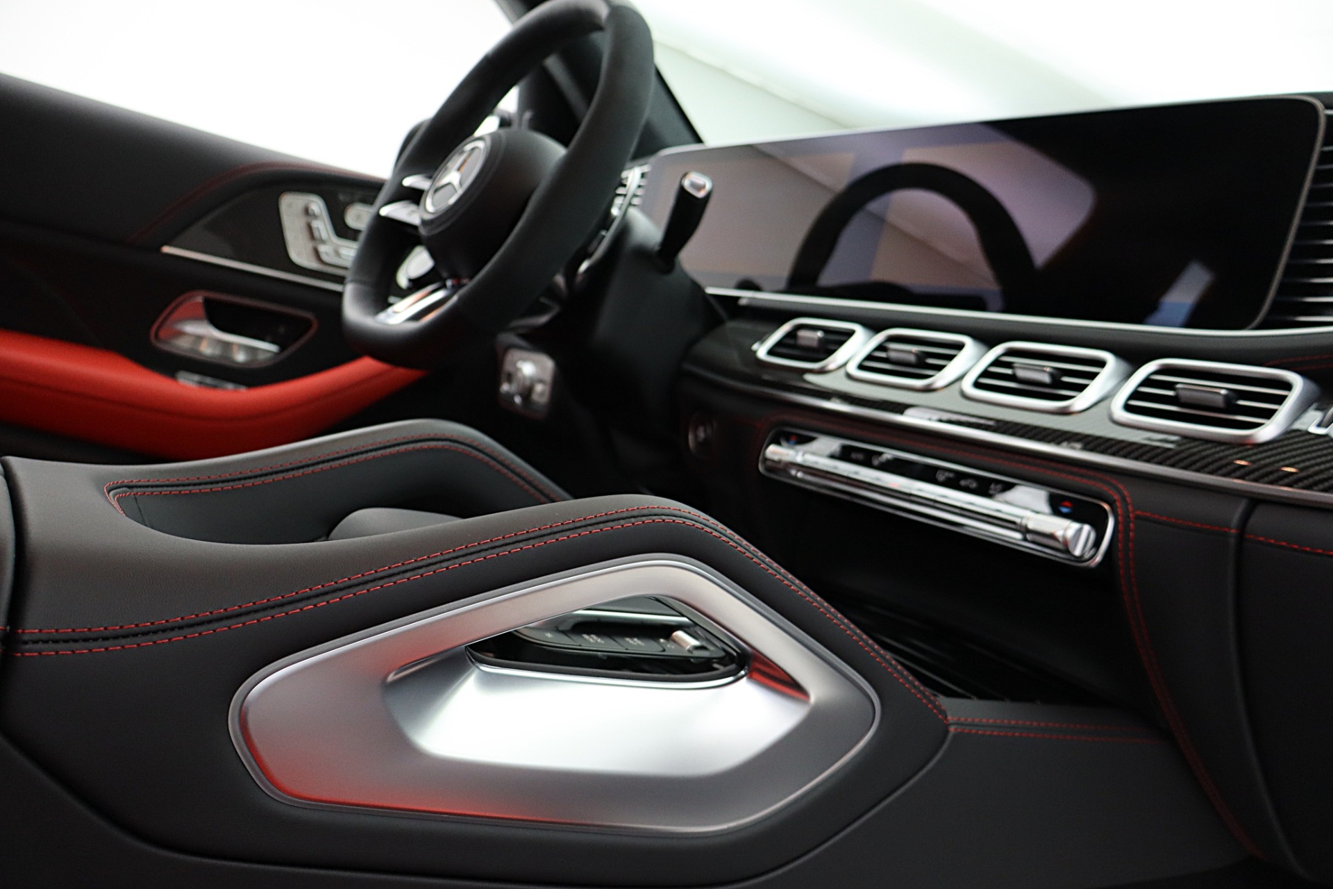 2025 Mercedes-Benz GLE AMG GLE63 S - Photo 27