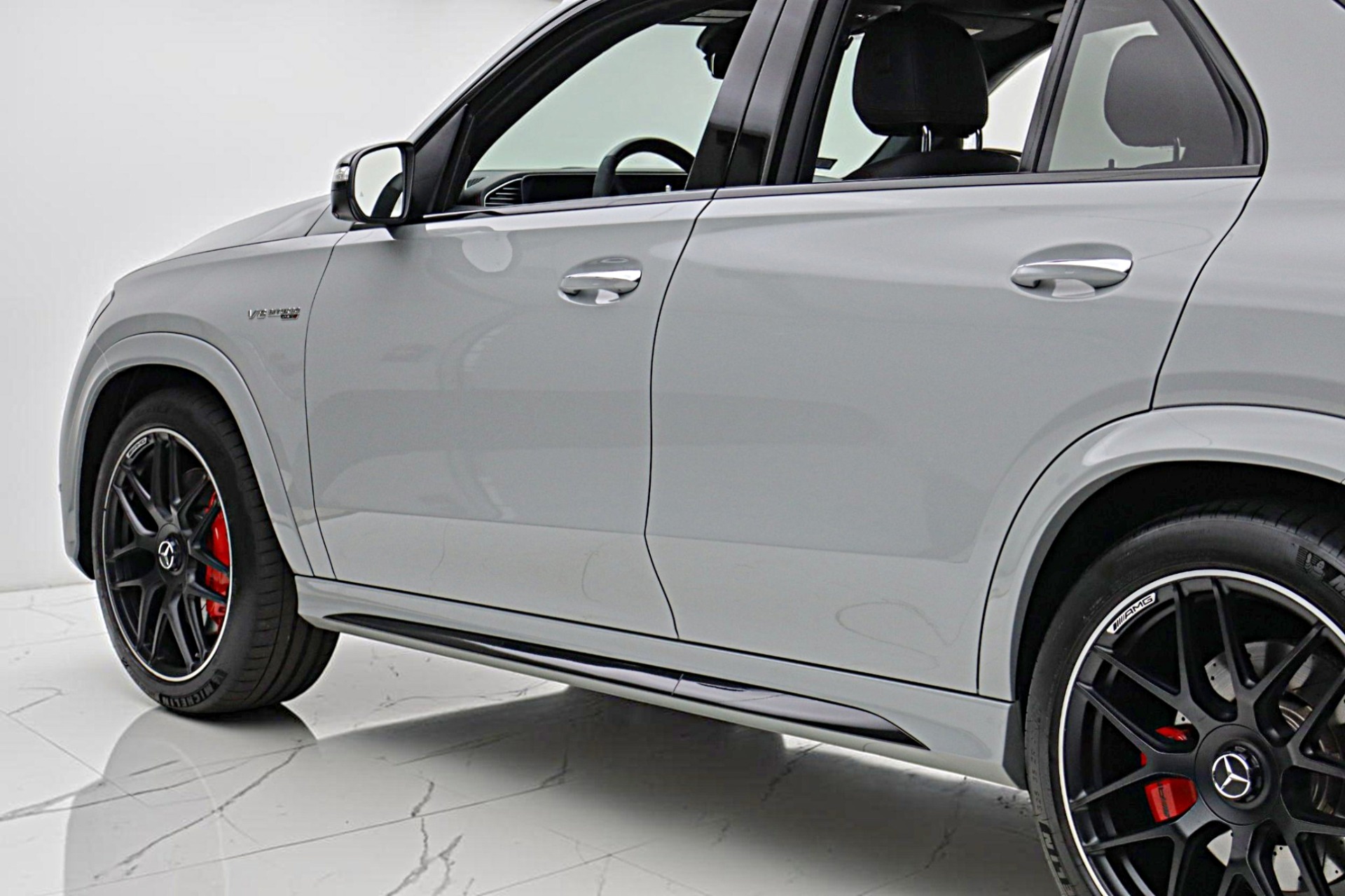 2025 Mercedes-Benz GLE AMG GLE63 S - Photo 9