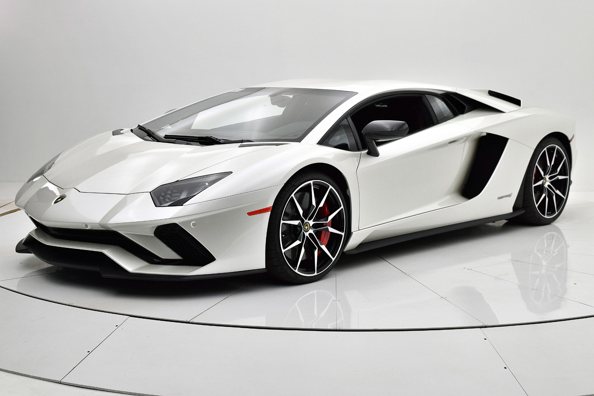 Used-2017-Lamborghini-